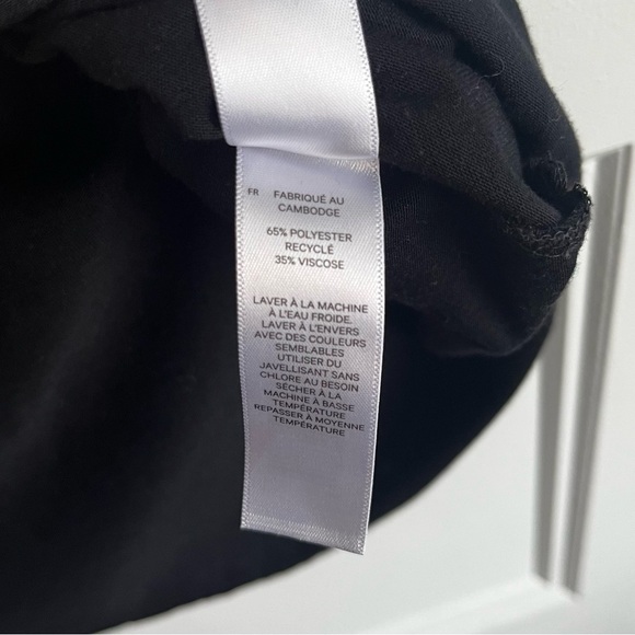 Joe Fresh Women’s Lightweight Relaxed Black Tee | 2X - Picture 4 of 4